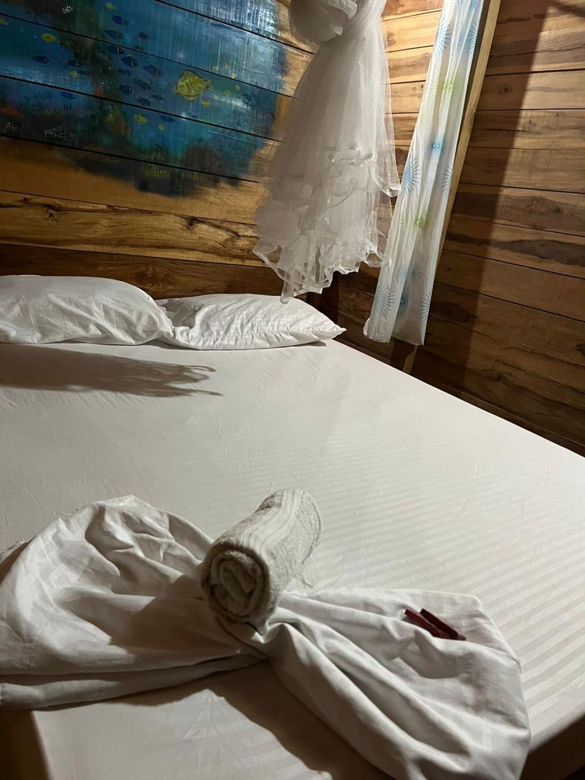 The Mompe Beach Hostal La Poza Luaran gambar