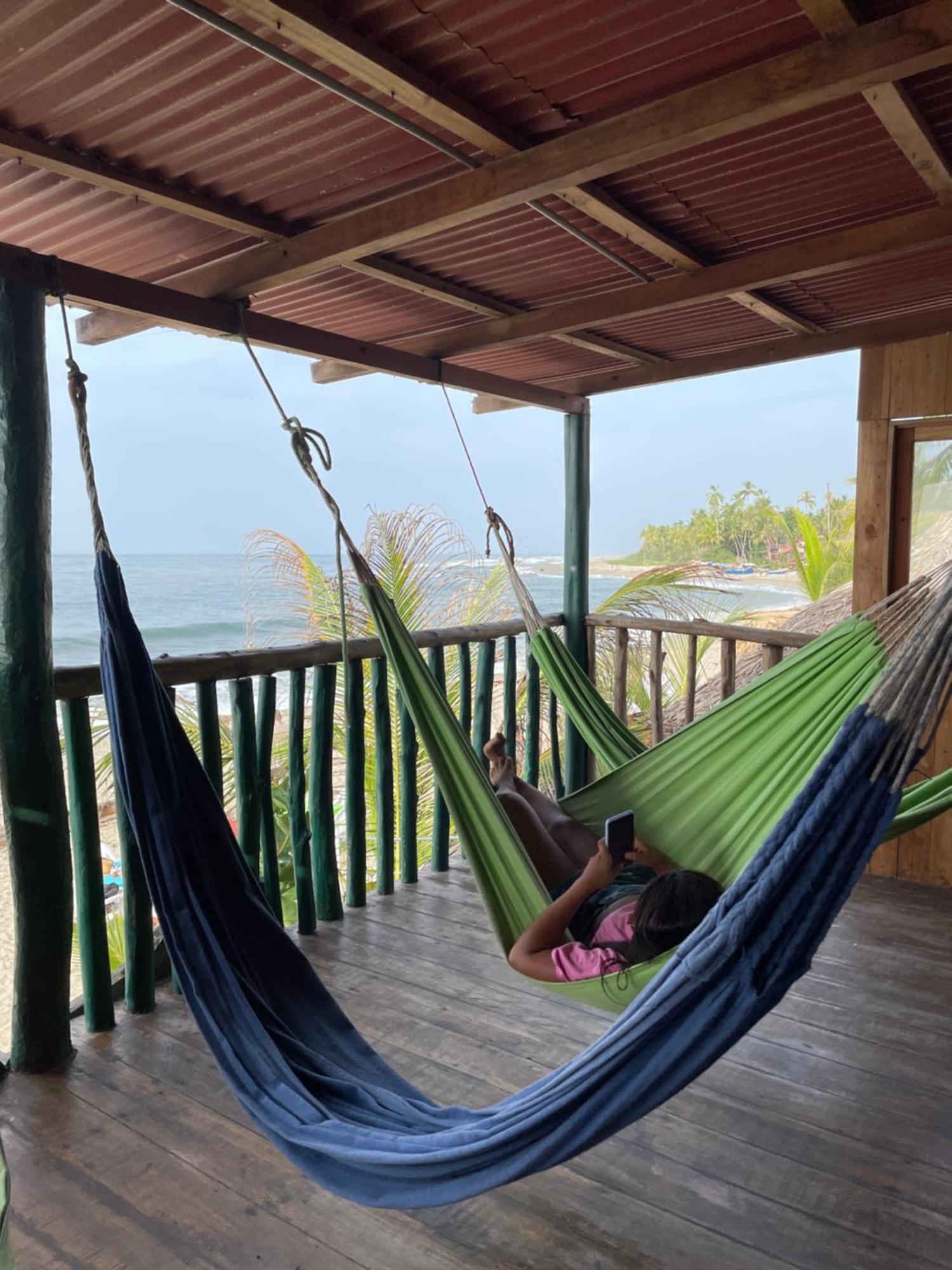 The Mompe Beach Hostal La Poza Luaran gambar