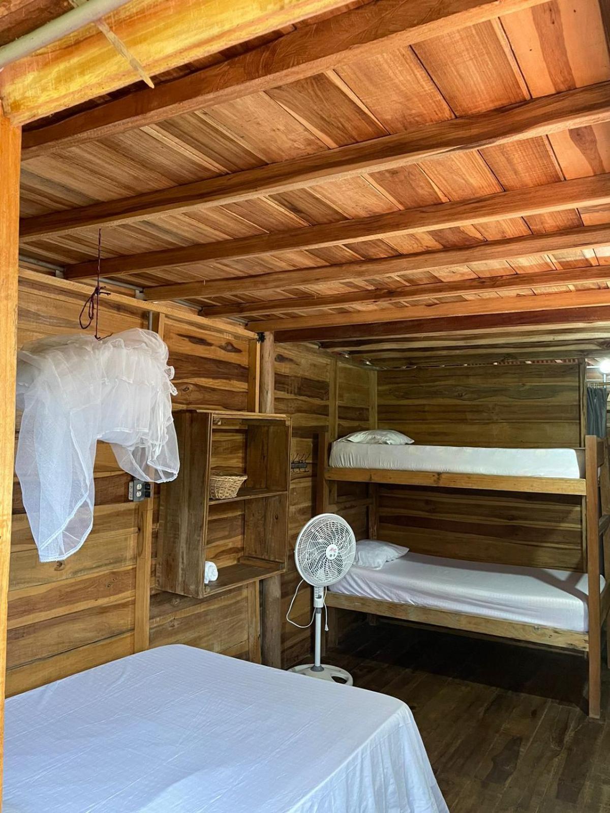 The Mompe Beach Hostal La Poza Luaran gambar