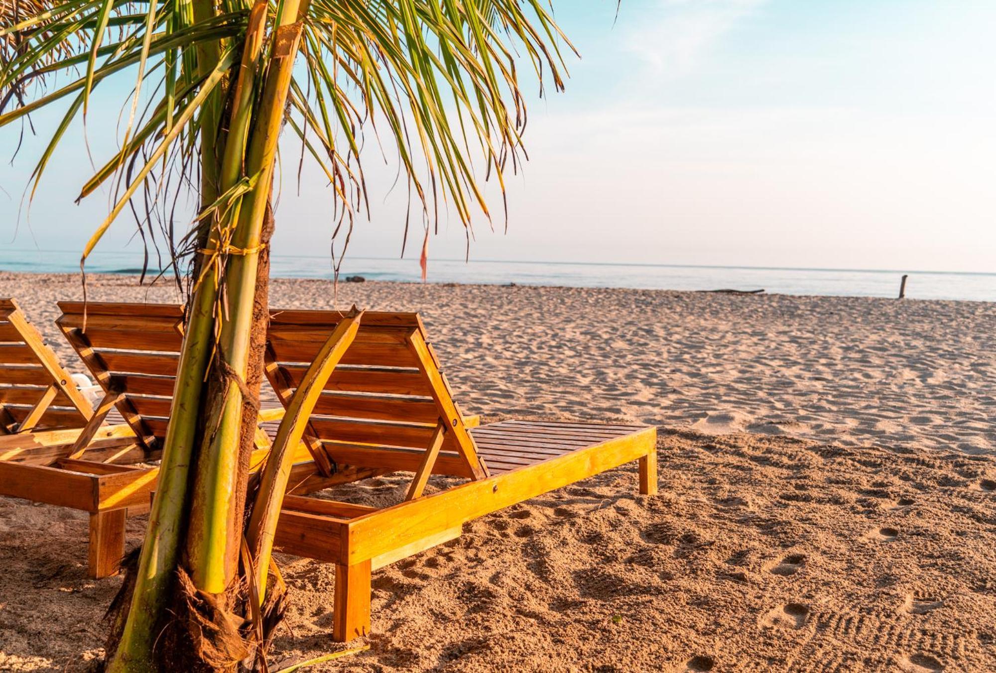 The Mompe Beach Hostal La Poza Luaran gambar