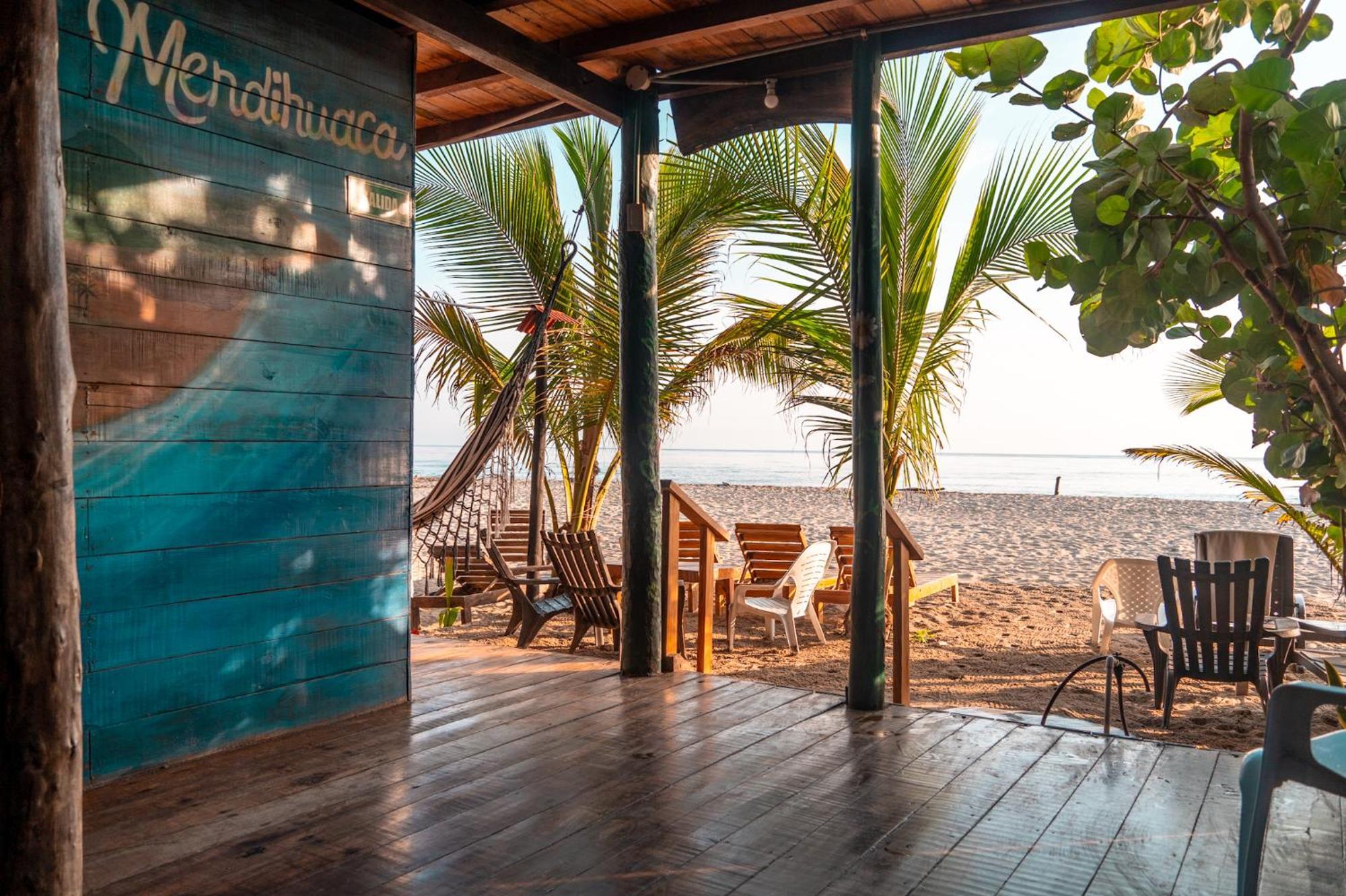 The Mompe Beach Hostal La Poza Luaran gambar